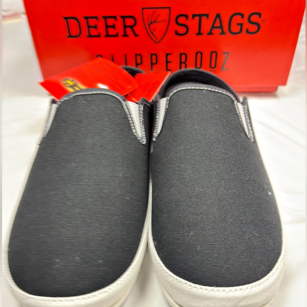 Deer Stags Slipperooz “Spike” Indoor/Outdoor Slip-On Shoes | Unisex 9M‎ | Black